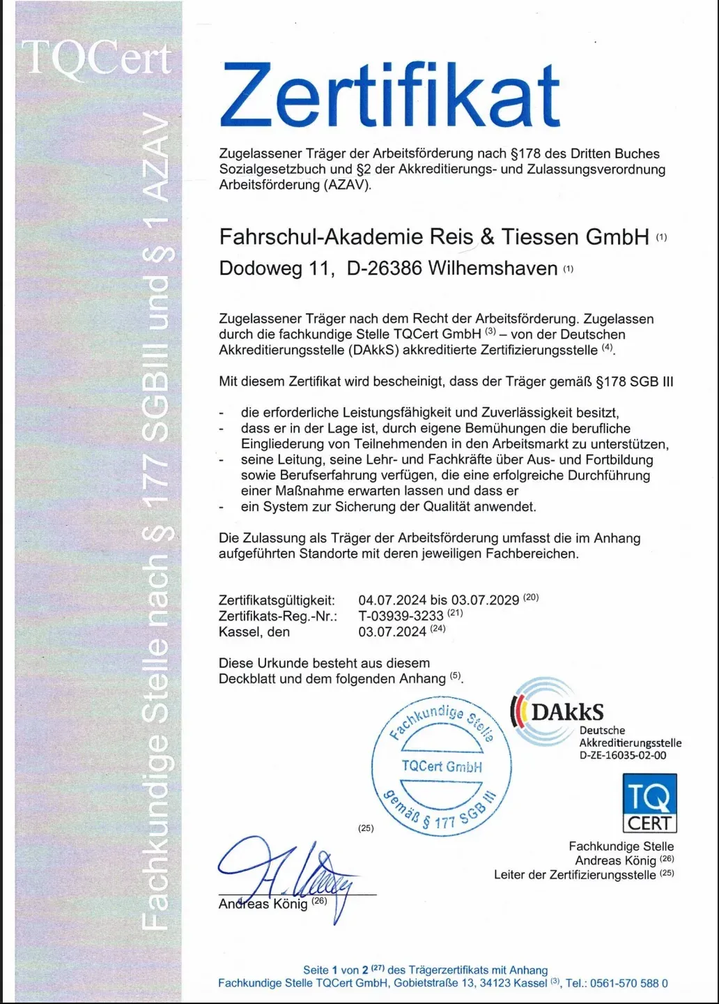 AZAV-Zertifikat der Fahrschul-Akademie Reis & Tiessen GmbH, ausgestellt von TQCert / DAkkS